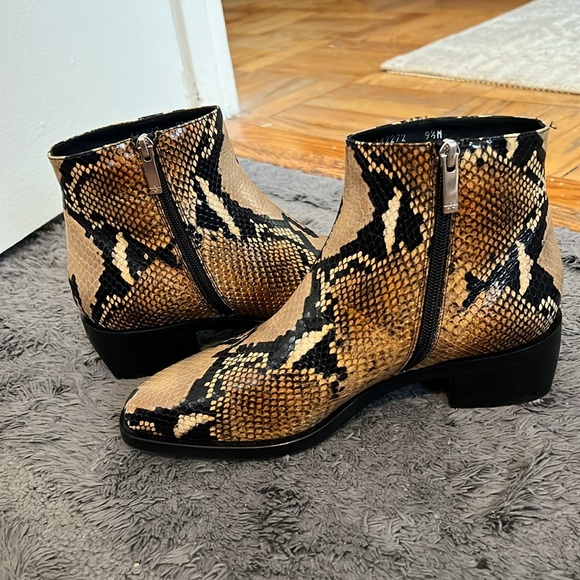 Aquatalia Faelynn Snake Print Caramel/Black Boots - Picture 3 of 10